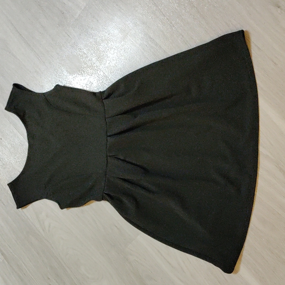 One clothing dress